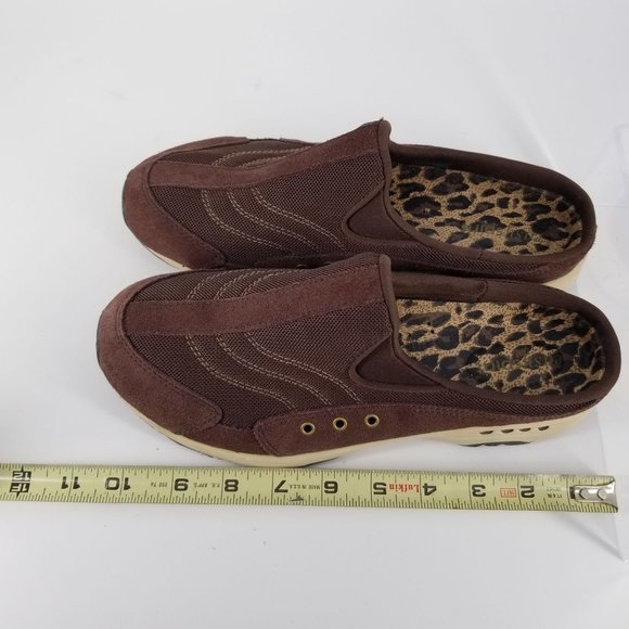 Easy Spirit Women US 8.5 Shoes Mule Clog Slip On Travel Suede Dark Brown Cream - Picture 13 of 15